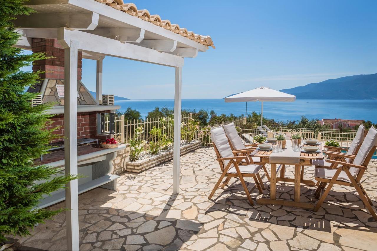Villa Irida Agia Efimia Exteriör bild