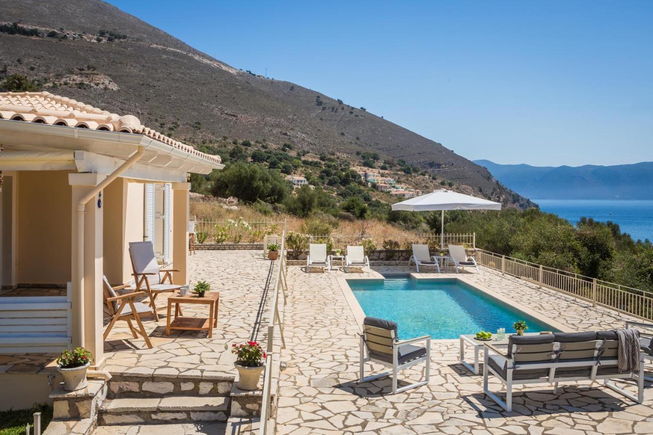 Villa Irida Agia Efimia Exteriör bild