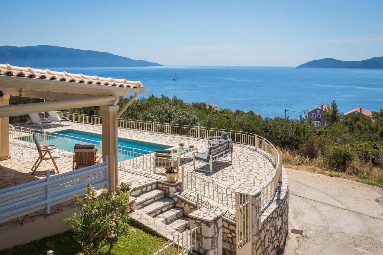 Villa Irida Agia Efimia Exteriör bild