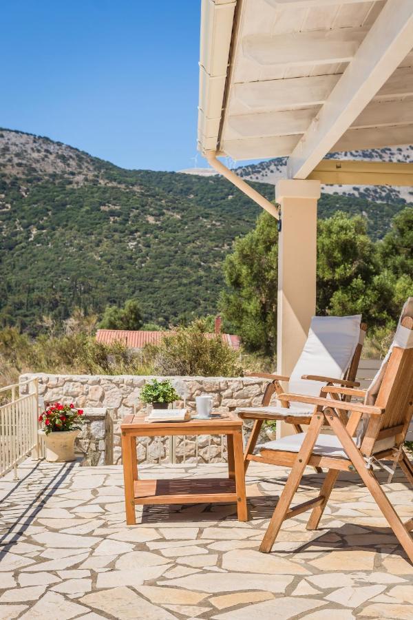Villa Irida Agia Efimia Exteriör bild