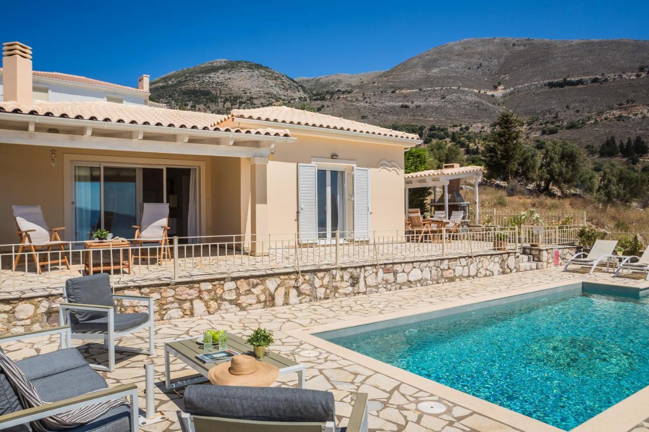 Villa Irida Agia Efimia Exteriör bild
